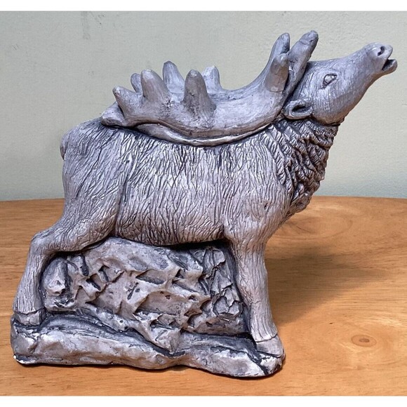 Vtg Mt St Helens ELK Sculpture Volcanic Ash Hand Crafted Carved Rustic 5.5" Tall - Picture 1 of 10